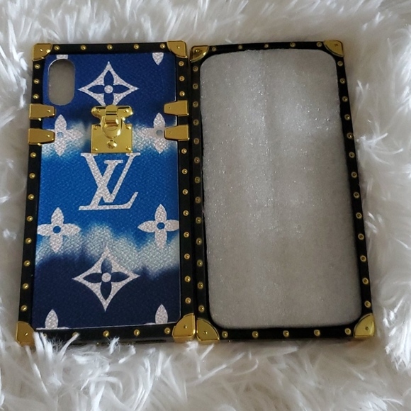 Iphone XS case $27 each - Picture 4 of 4